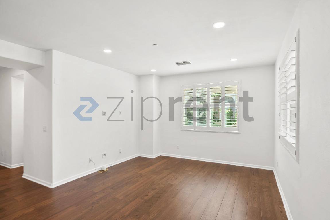 Townhouse for rent at 1529 Coyote Creek Way, Milpitas, CA 95035