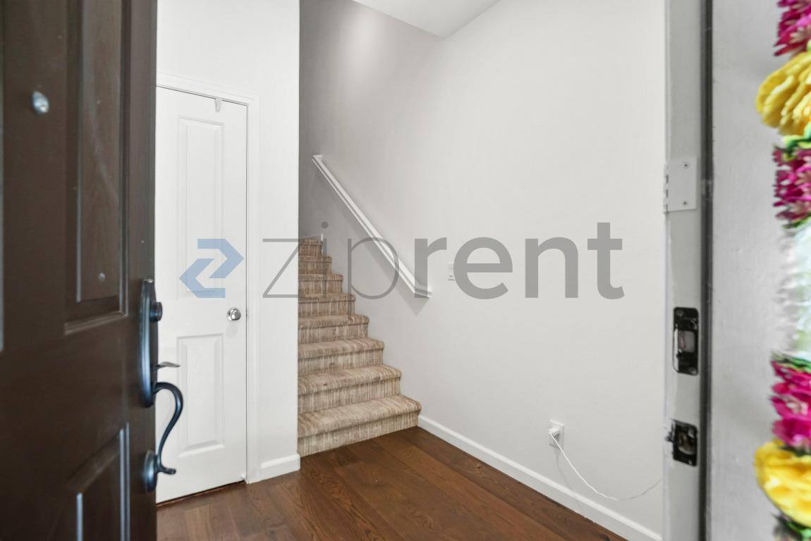 Townhouse for rent at 1529 Coyote Creek Way, Milpitas, CA 95035