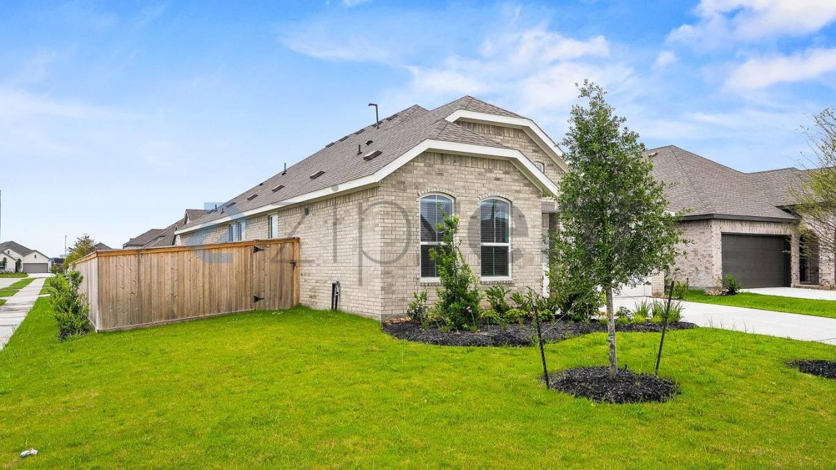 House for rent at 8322 Amber Summit Lane, Angleton, TX 77515