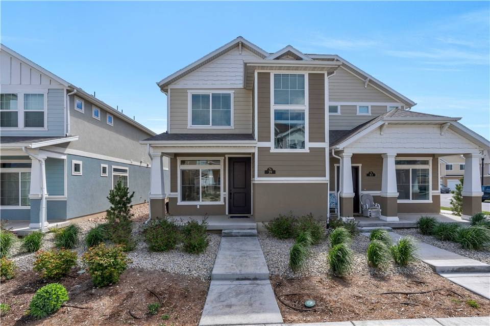 Townhouse for rent at 39 S Baker Spring Cove, Saratoga Springs, UT 84045