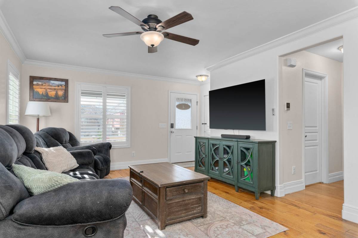 House for rent at 11719 S Zephyr Way, South Jordan, UT 84009