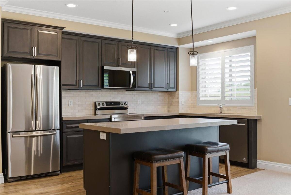 Condo for rent at 1225 E Wolf Hollow Lane #206, Salt Lake City, UT 84117