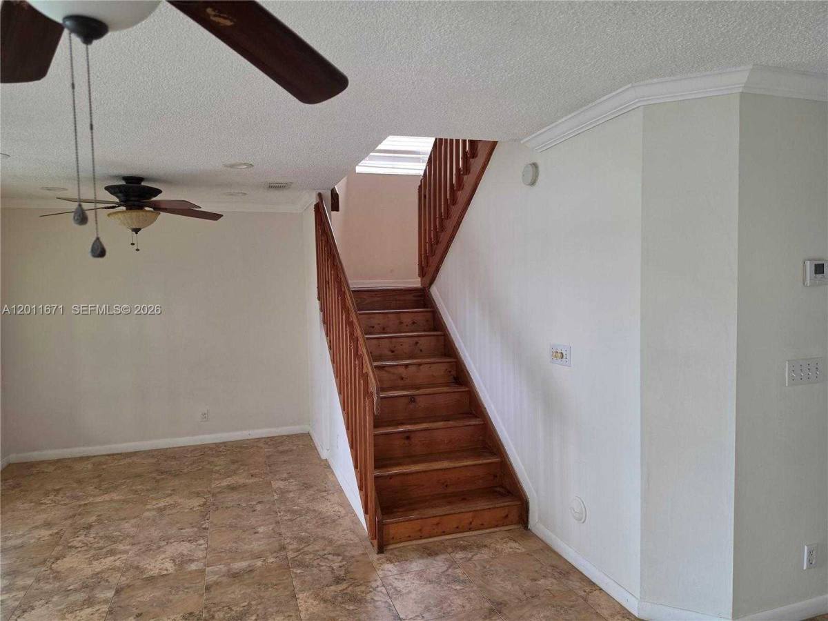 Apartment for rent at 6178 Buena Vista Dr, Pompano Beach, FL 33063