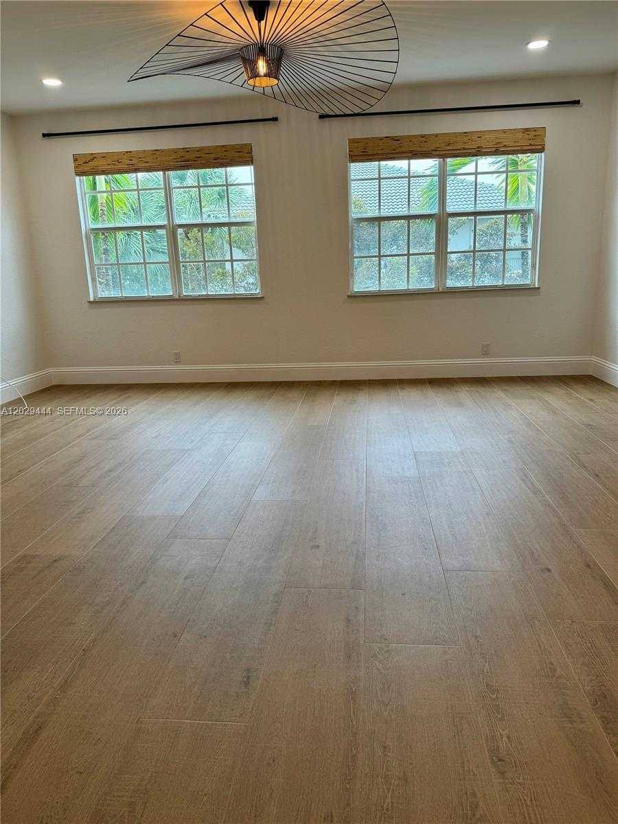 Townhouse for rent at 1873 NW 12th St, Boca Raton, FL 33486