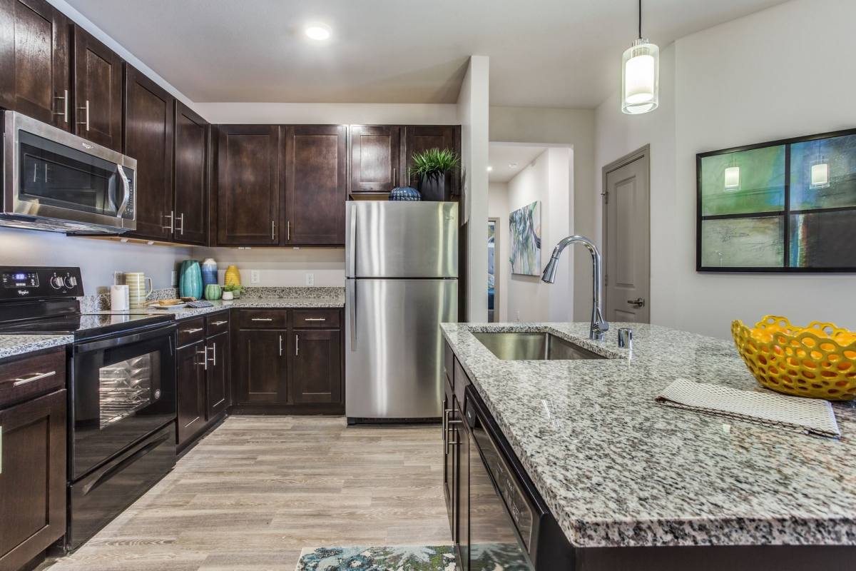 Apartment for rent at Palladium Garland, 950 W Interstate 30, Garland, TX 75043