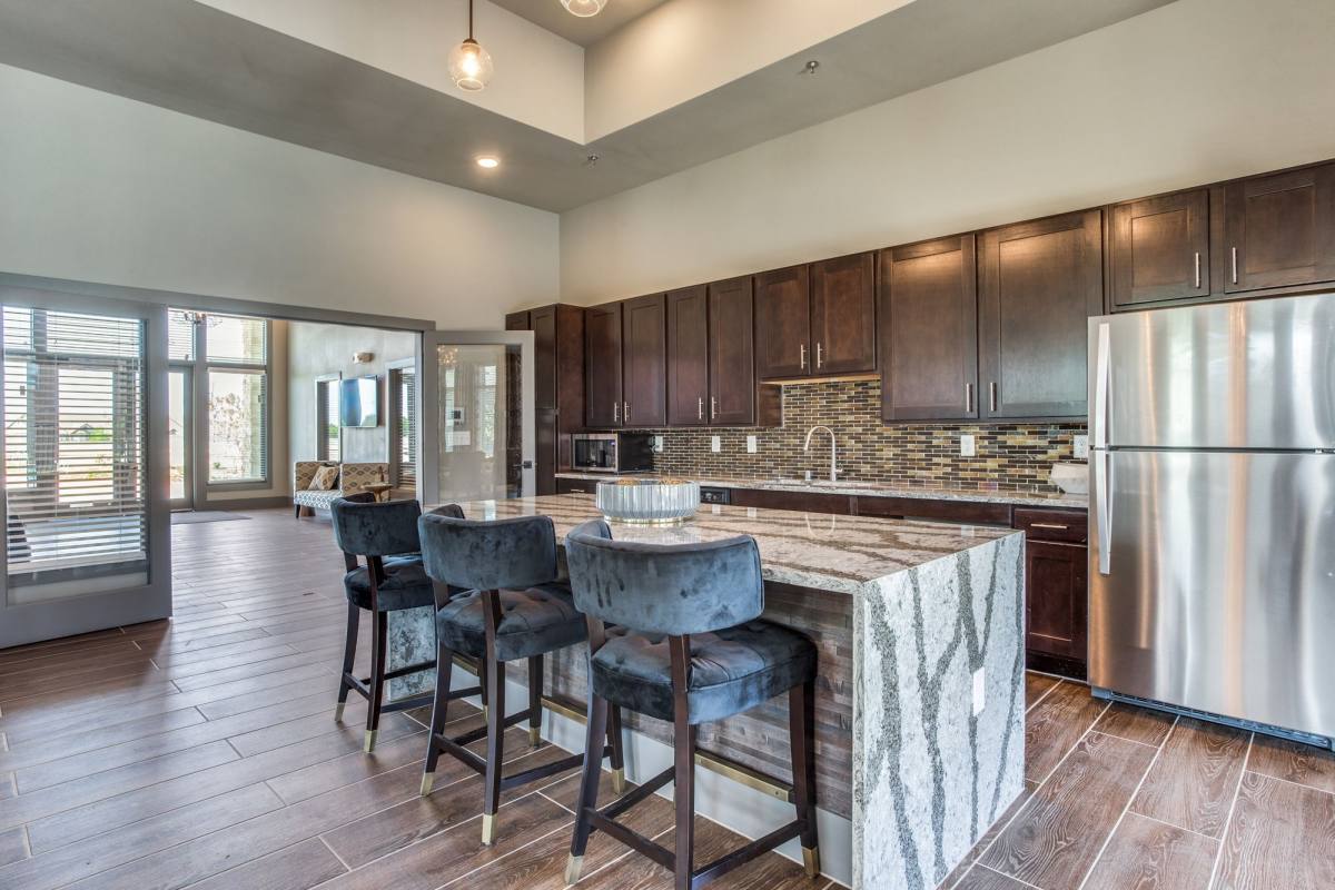 Apartment for rent at Palladium Garland, 950 W Interstate 30, Garland, TX 75043