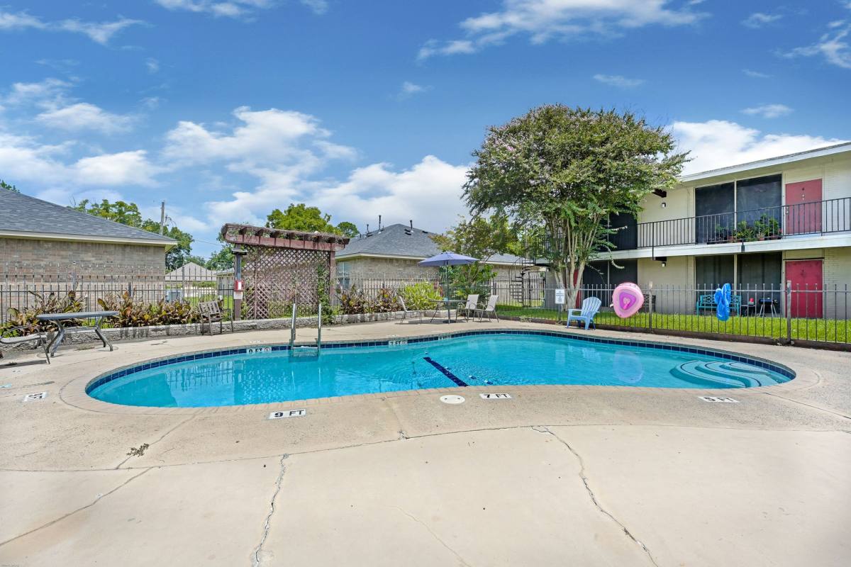 Apartment for rent at 1200 Carolyn Court, Humble, TX 77338