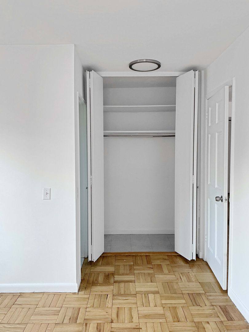 Apartment for rent at 150 E 18th St, New York, NY 10003