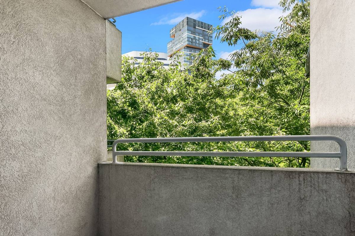 Apartment for rent at 1718 Melrose Ave, Seattle, WA 98122