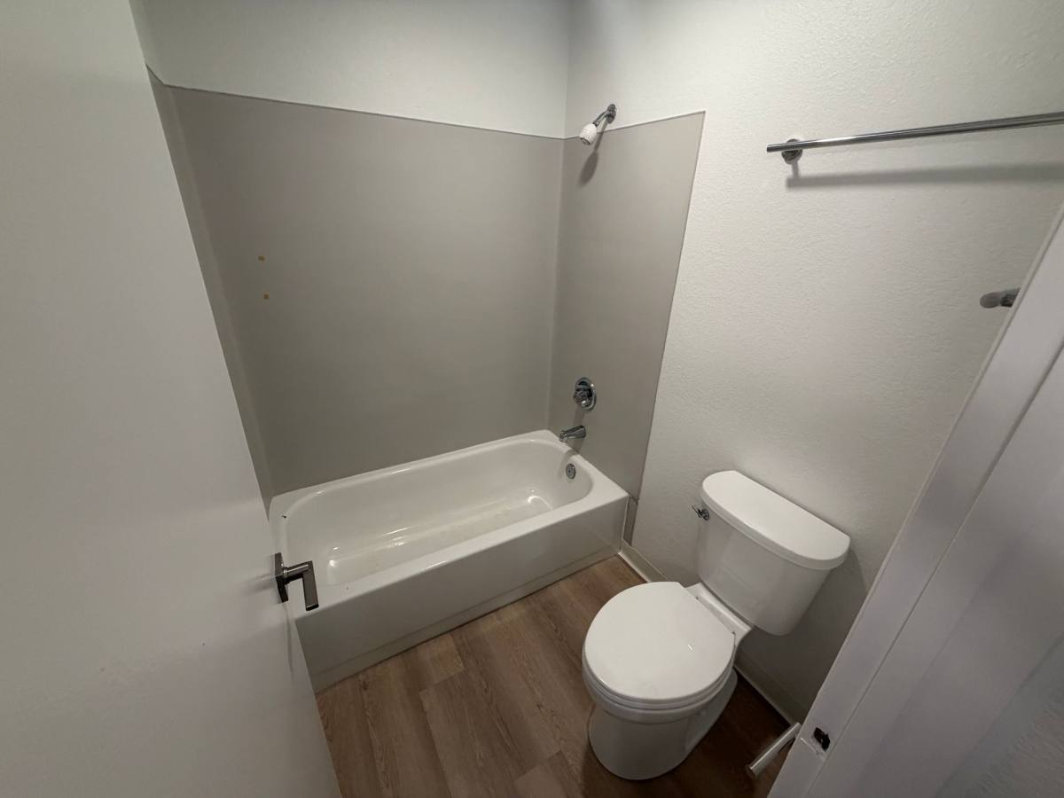 Apartment for rent at 1718 Melrose Ave, Seattle, WA 98122