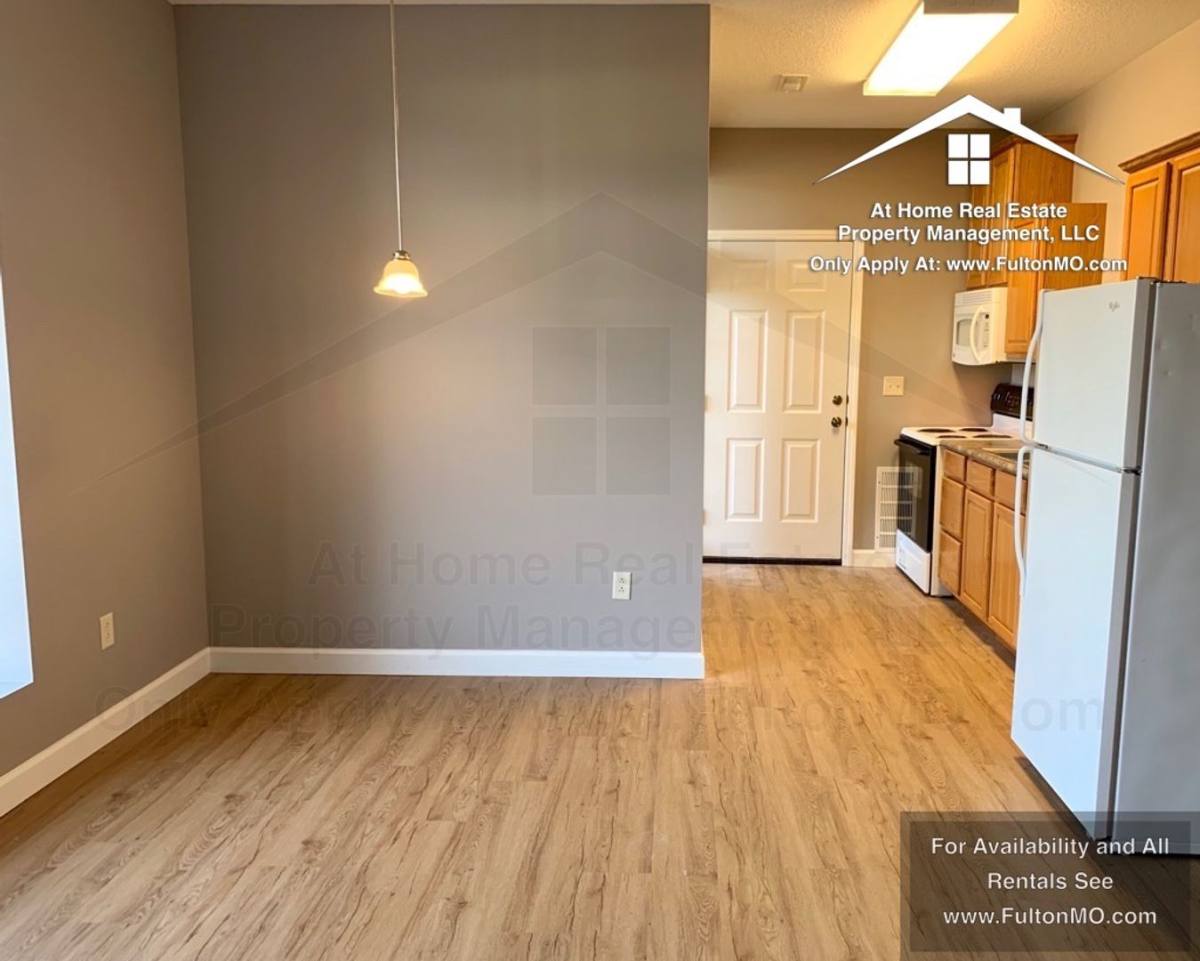 Apartment for rent at 2606 N Bluff St, Fulton, MO 65251