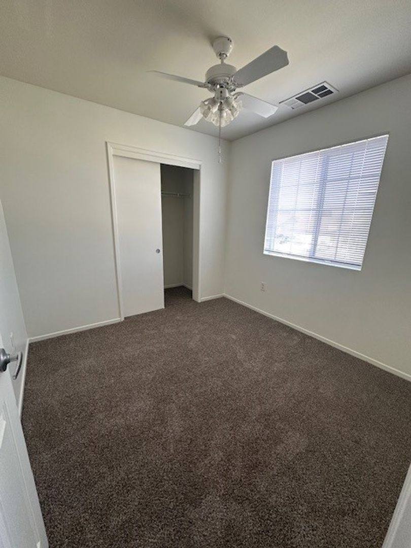 Apartment for rent at 600 Hosking Ave, Bakersfield, CA 93307