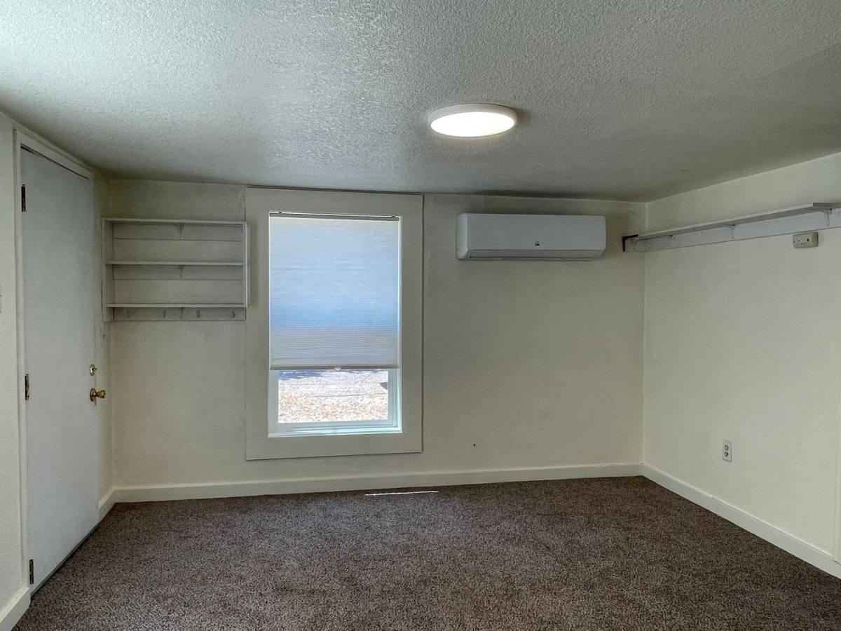 House for rent at 7095 W Jackson, Medford, OR 97501