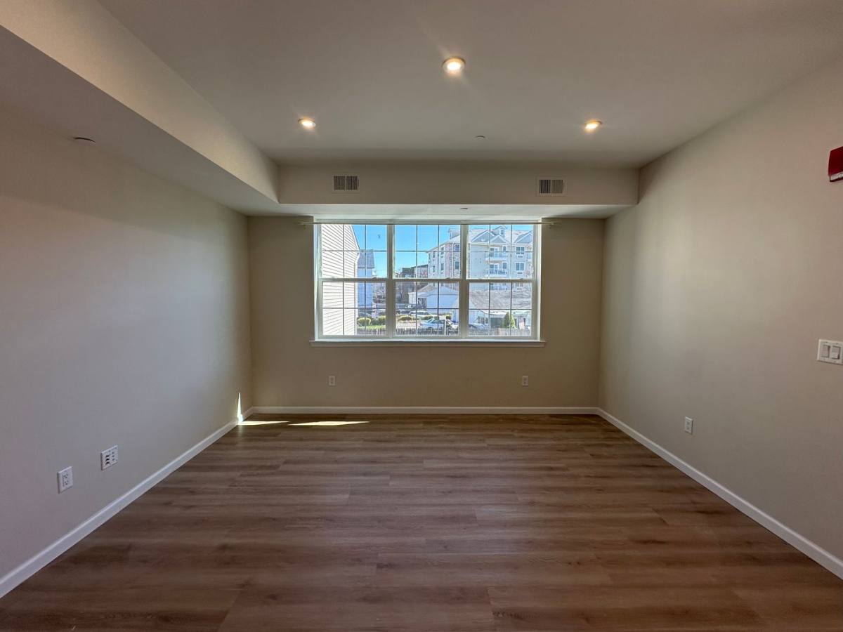 Apartment for rent at 88 Louis St, New Brunswick, NJ 08901