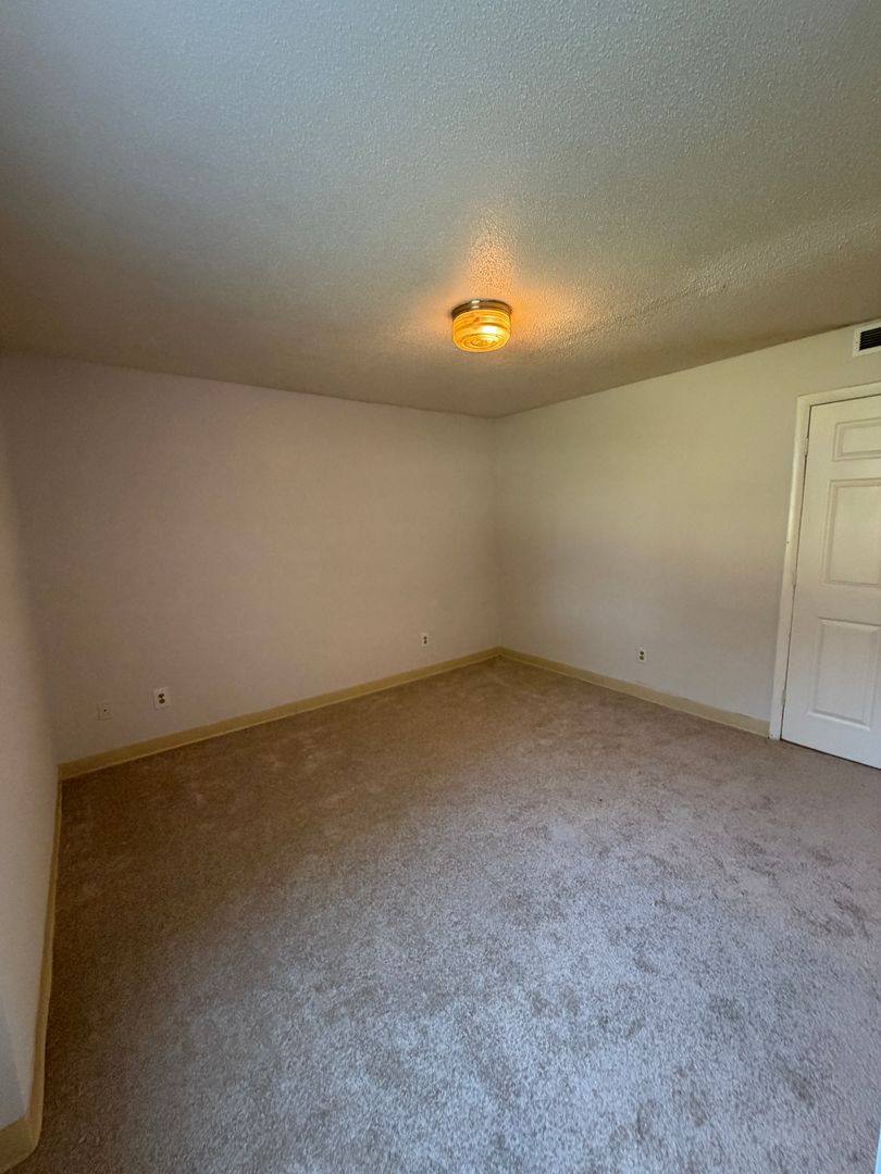 Apartment for rent at 3802 Lexington Dr, Raleigh, NC 27606