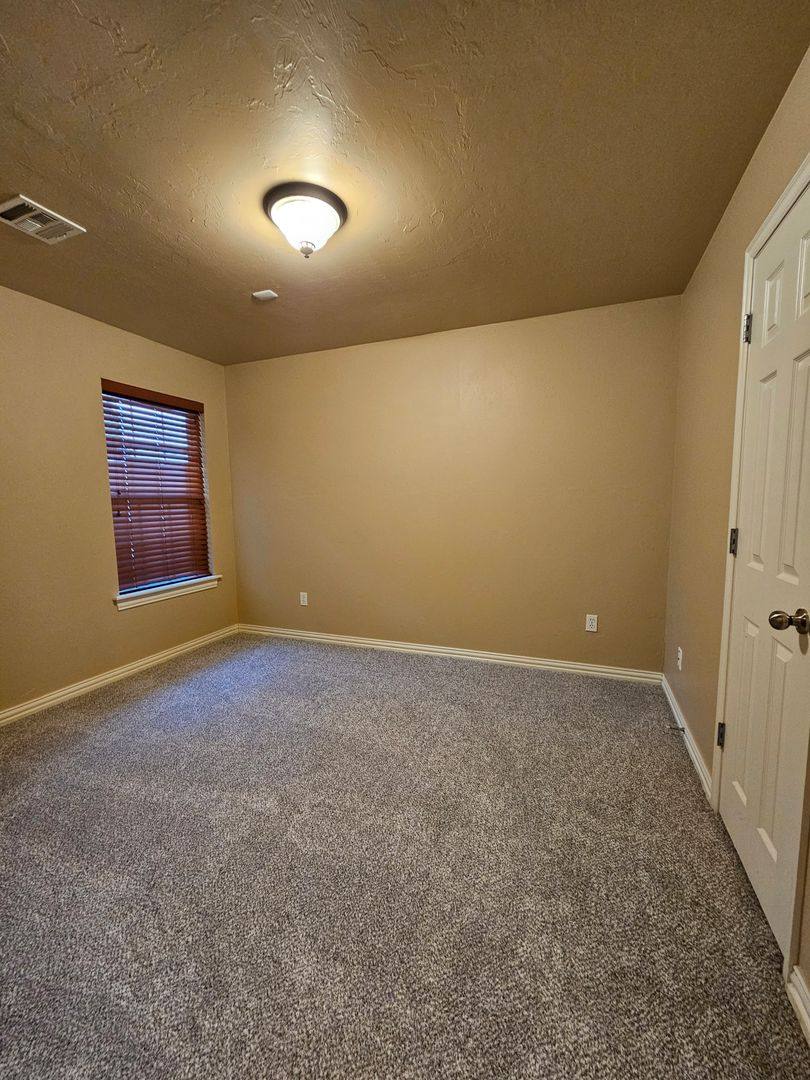 House for rent at 221 Dollina Court, Norman, OK 73069