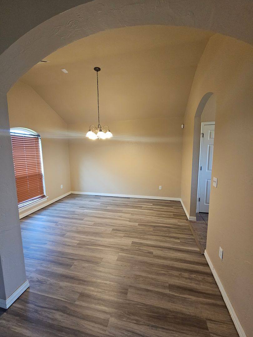 House for rent at 221 Dollina Court, Norman, OK 73069