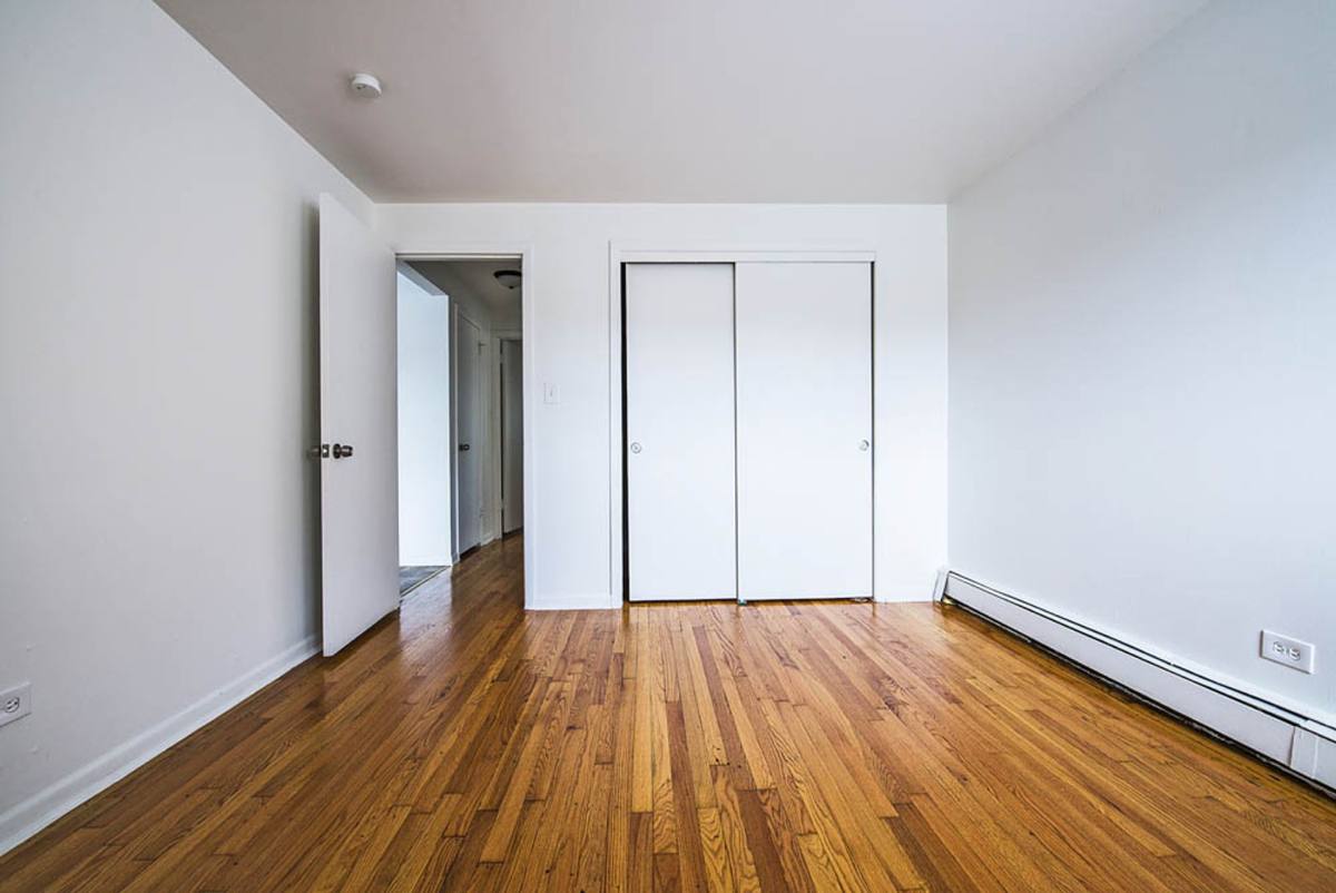 Apartment for rent at 14119-21 S Tracy Ave, Riverdale, IL 60827