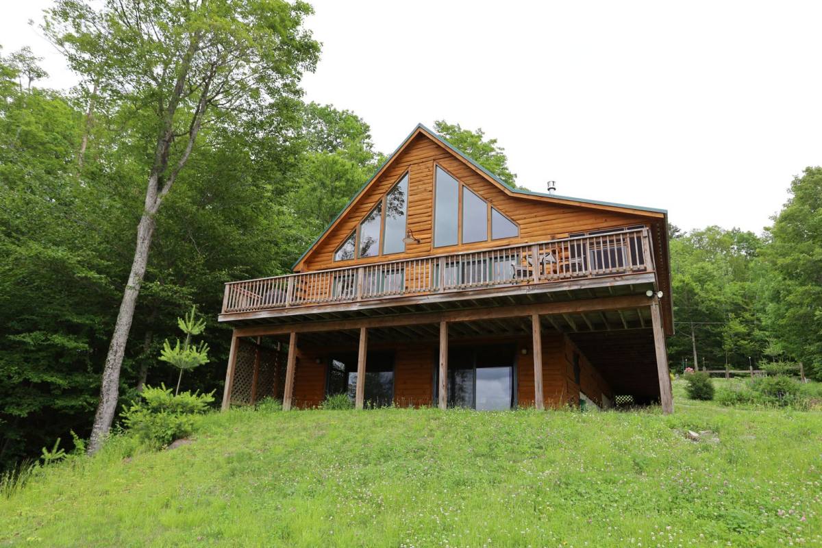 Apartment for rent at 16 Mountains W Lane, Hebron, NH 03241