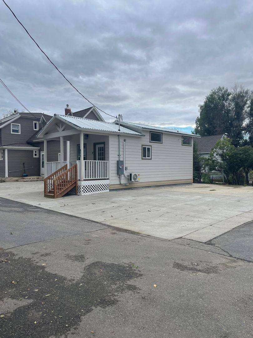 Apartment for rent at 411 Smith St, Sheridan, WY 82801