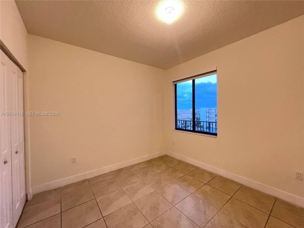 Condo for rent at 8265 NW 41st St, Miami, FL 33166