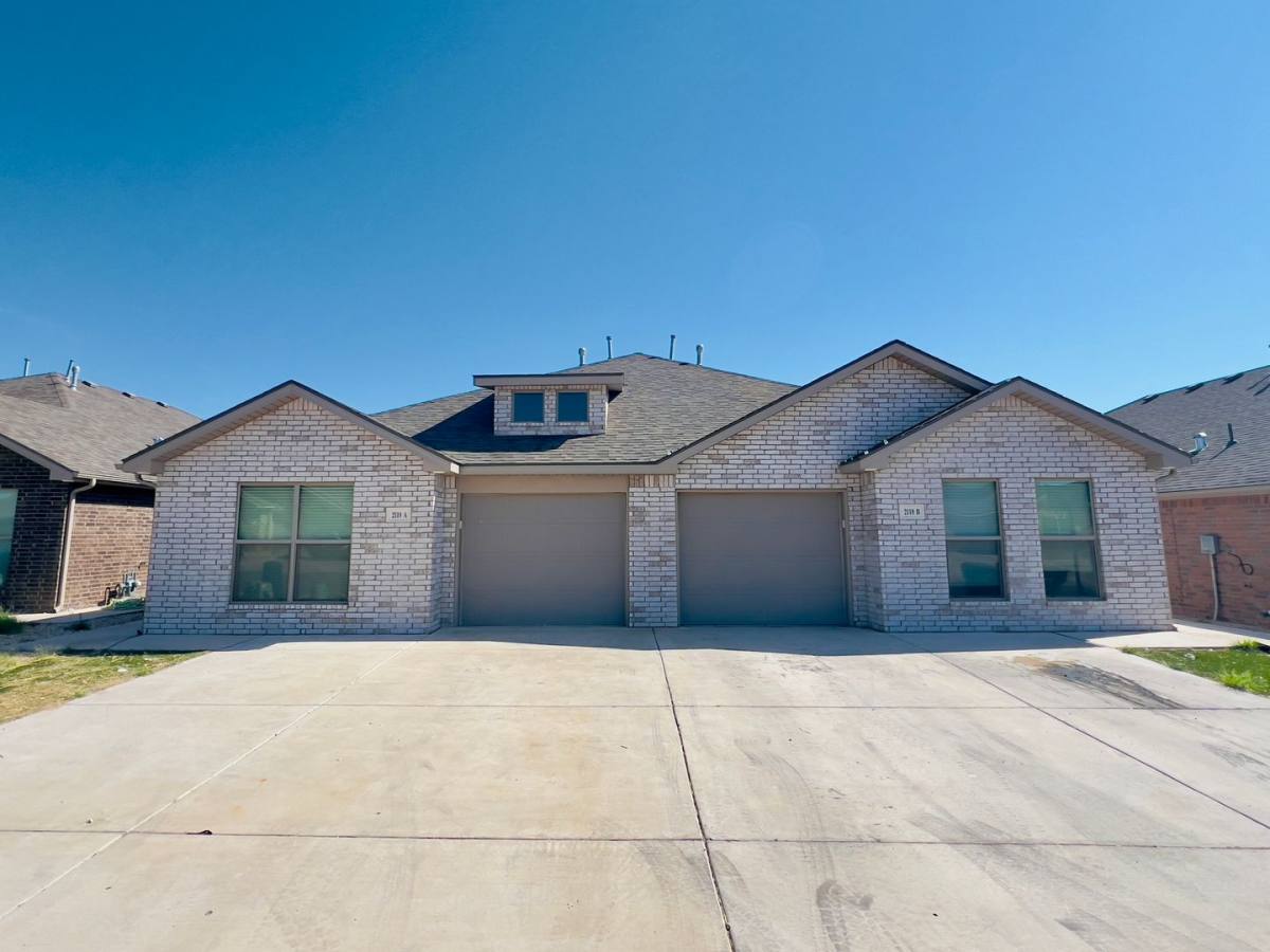 Apartment for rent at 2120 N Ave, Lubbock, TX 79403