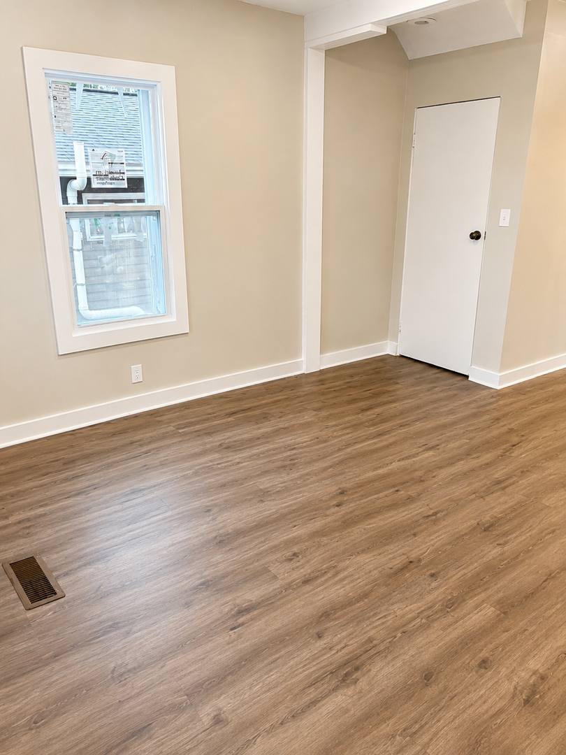 House for rent at 268 21st St NW, Barberton, OH 44203