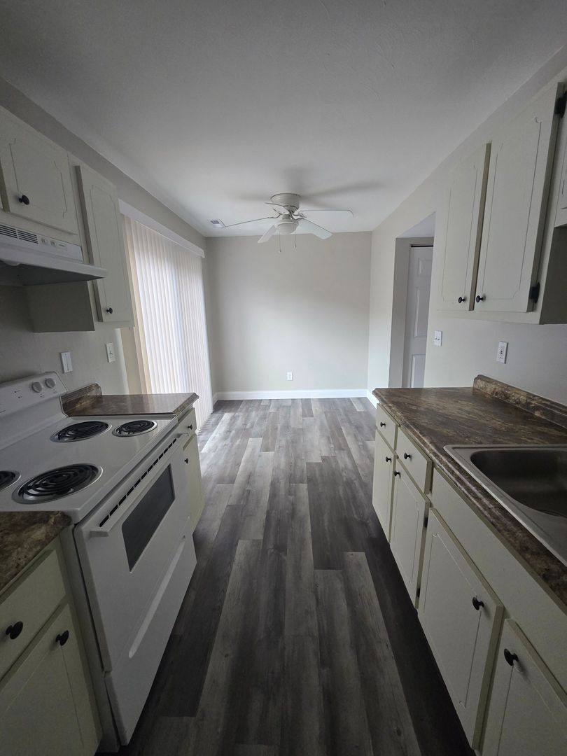 Townhouse for rent at 3236 N Talbot Ave, Erlanger, KY 41018