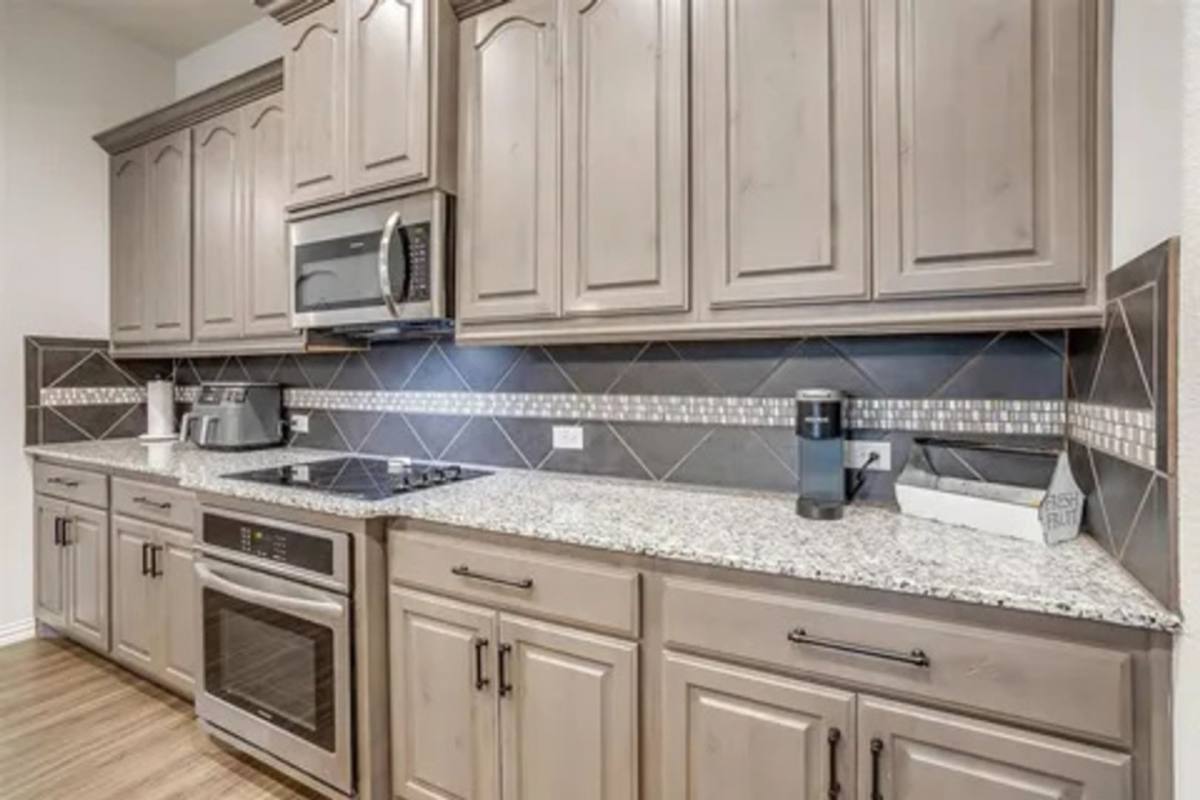House for rent at 202 Camden St, Red Oak, TX 75154