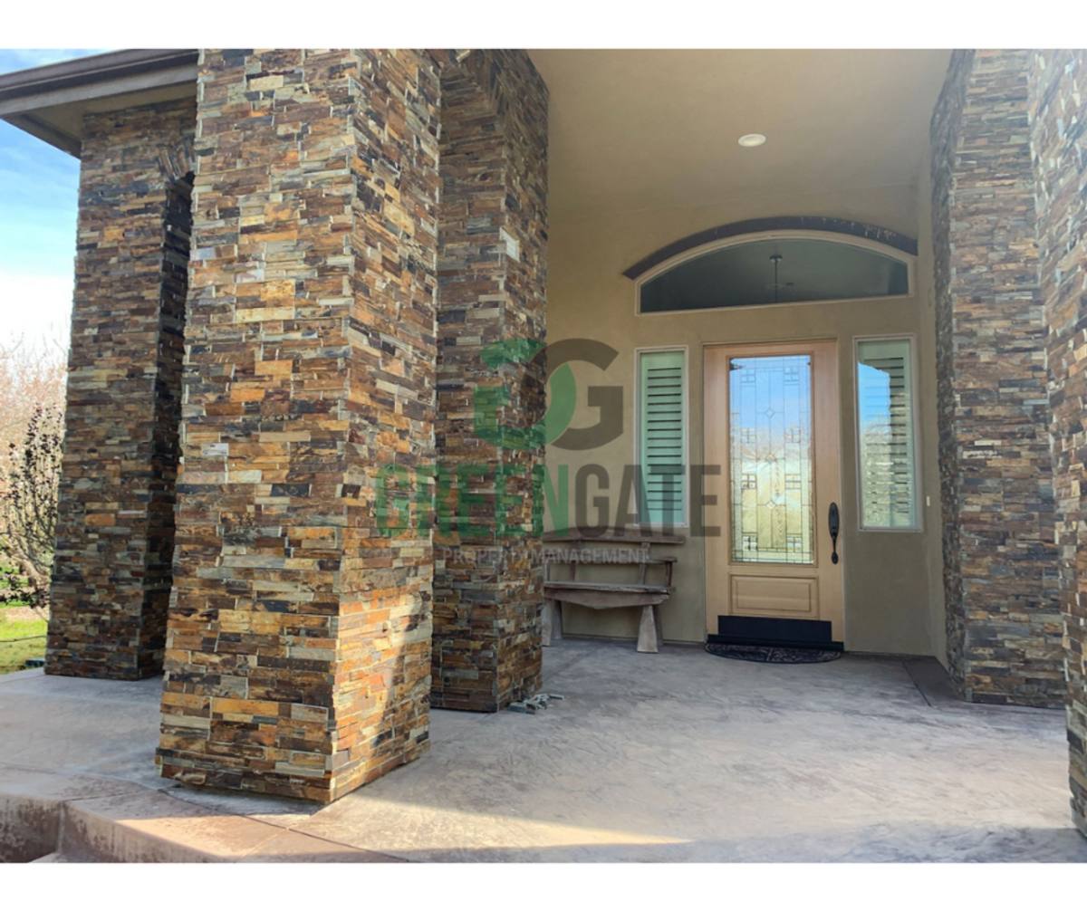 House for rent at 11164 Carrolton Rd, Escalon, CA 95320