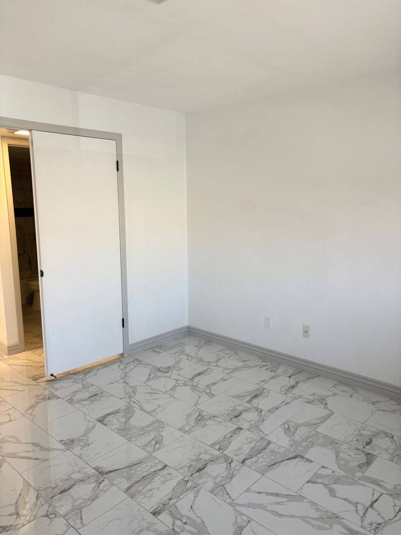 Condo for rent at 30 E Brown Rd, Mesa, AZ 85201