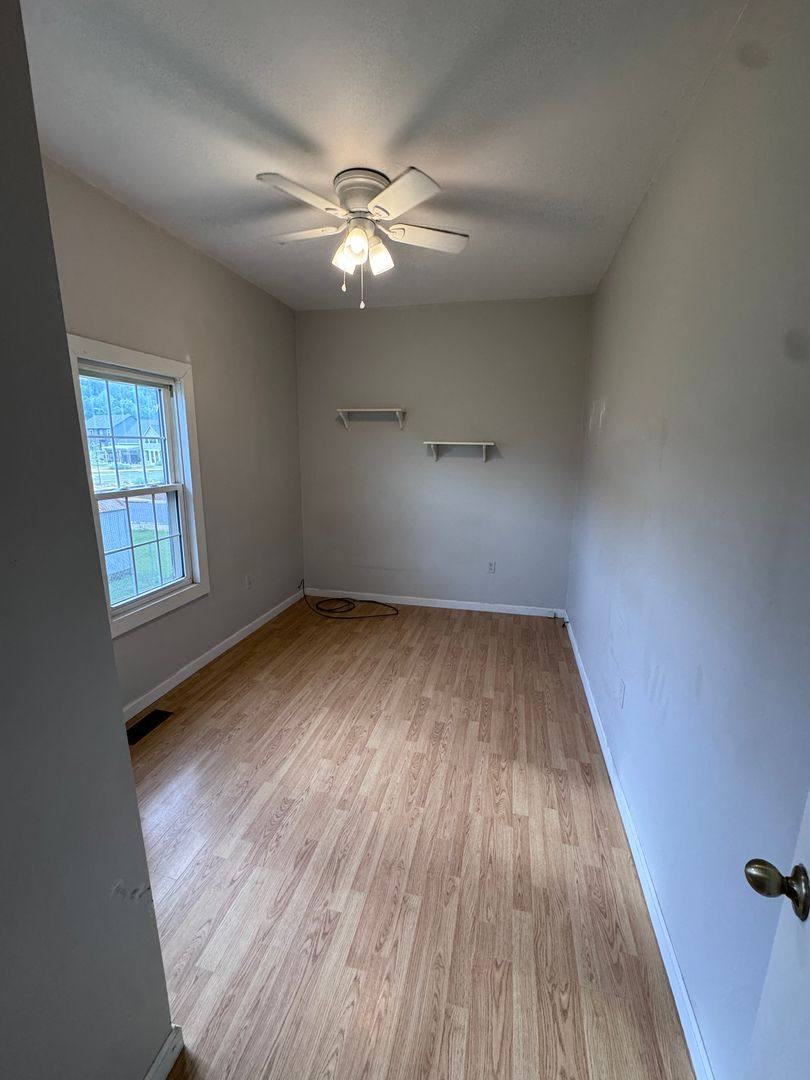 House for rent at 99 Smith Circle, Jacksonville, AL 36265