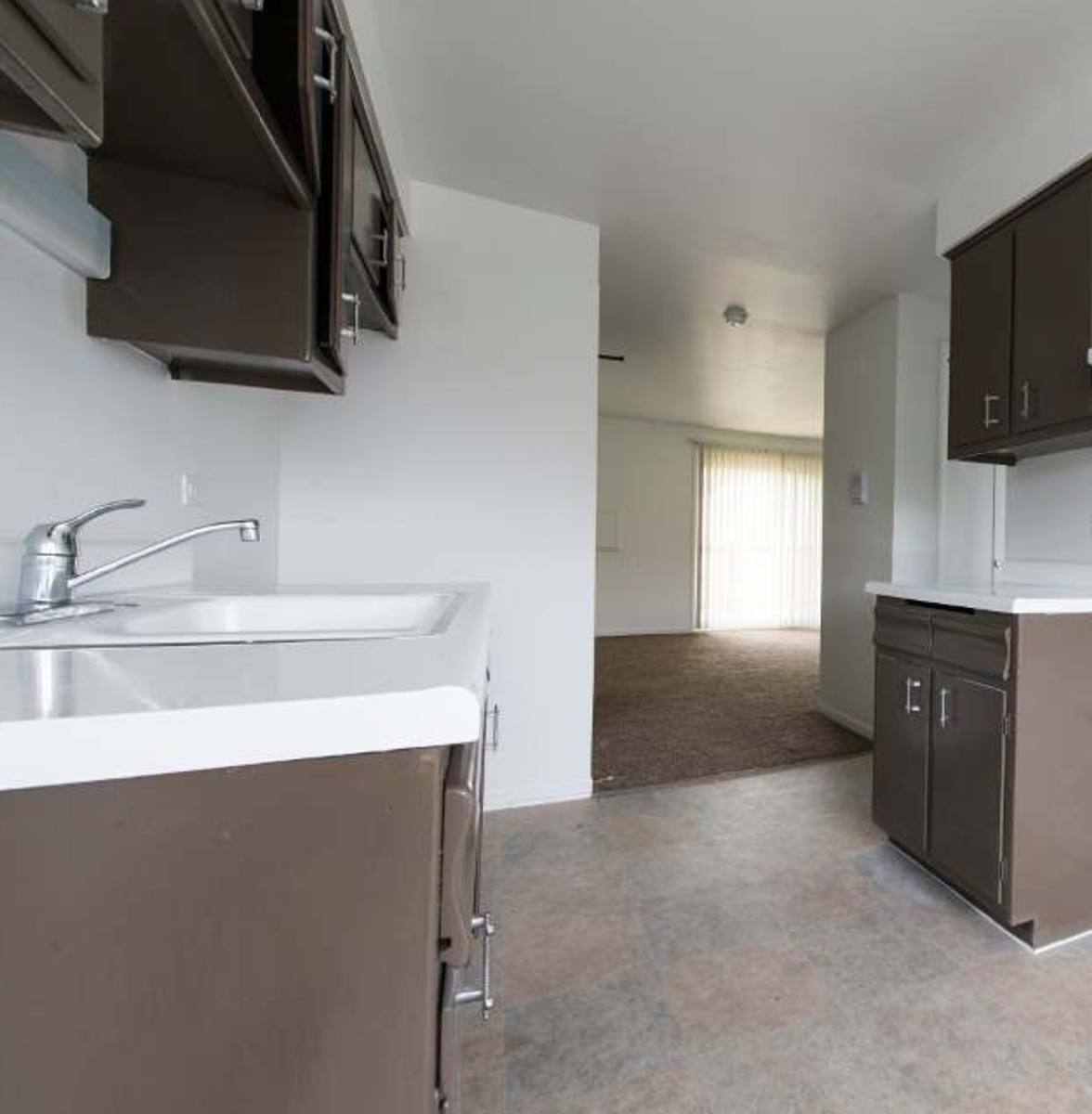 Apartment for rent at 1573 State St, Calumet City, IL 60409