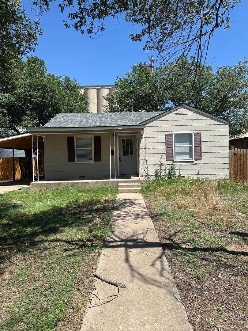 House for rent at 4331 S Polk St, Amarillo, TX 79110