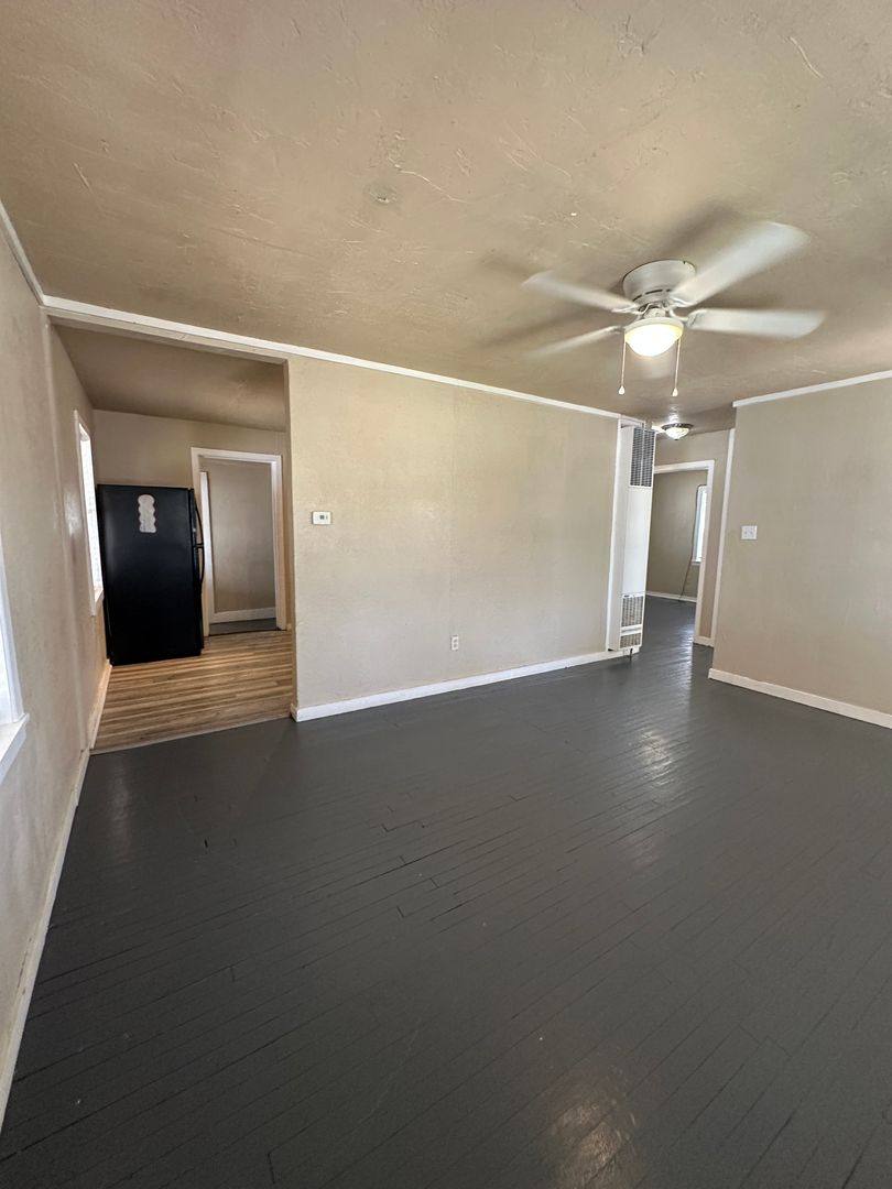 House for rent at 4331 S Polk St, Amarillo, TX 79110
