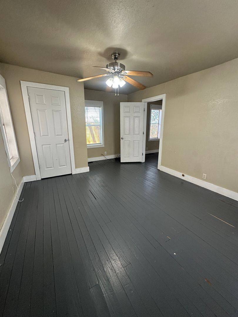 House for rent at 4331 S Polk St, Amarillo, TX 79110