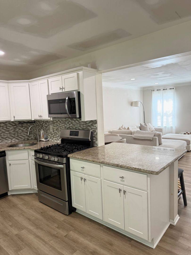 Townhouse for rent at 17 Mohave Dr, Absecon, NJ 08205