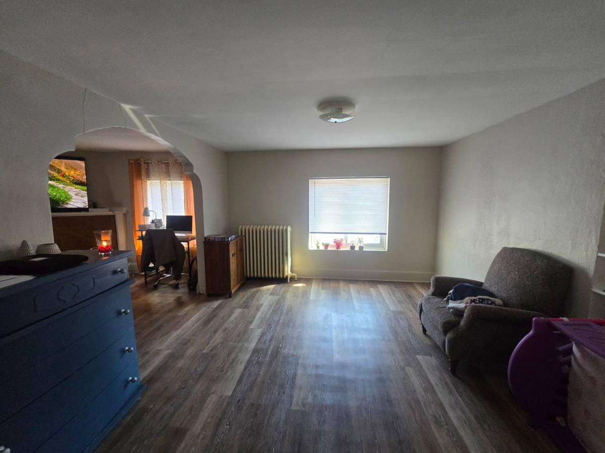 Apartment for rent at 6901-6913 W Mitchell St, Milwaukee, WI 53214