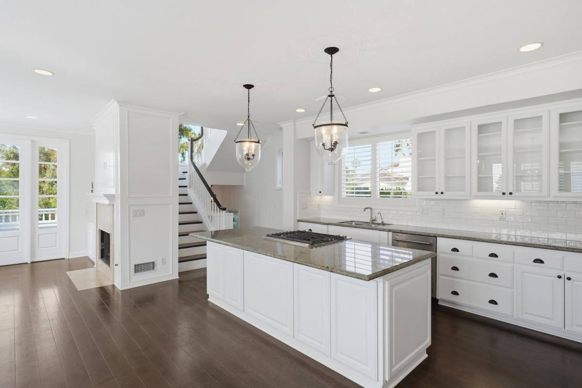 Condo for rent at 315 1 2 Goldenrod, Corona Del Mar, CA 92625