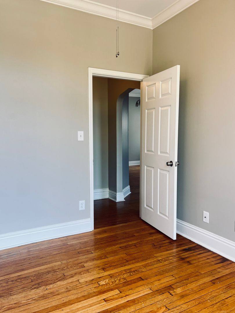 Apartment for rent at 5783 McPherson Ave, Saint Louis, MO 63112
