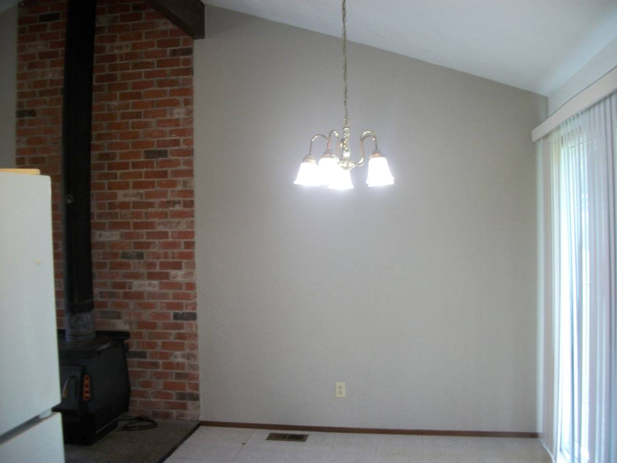 House for rent at 83 NW Nichols Ave, Bremerton, WA 98311