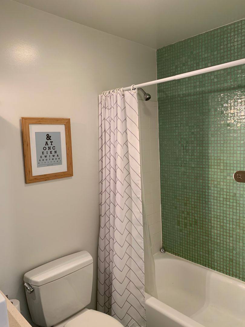 Apartment for rent at 2824 W Armitage Ave, Chicago, IL 60647