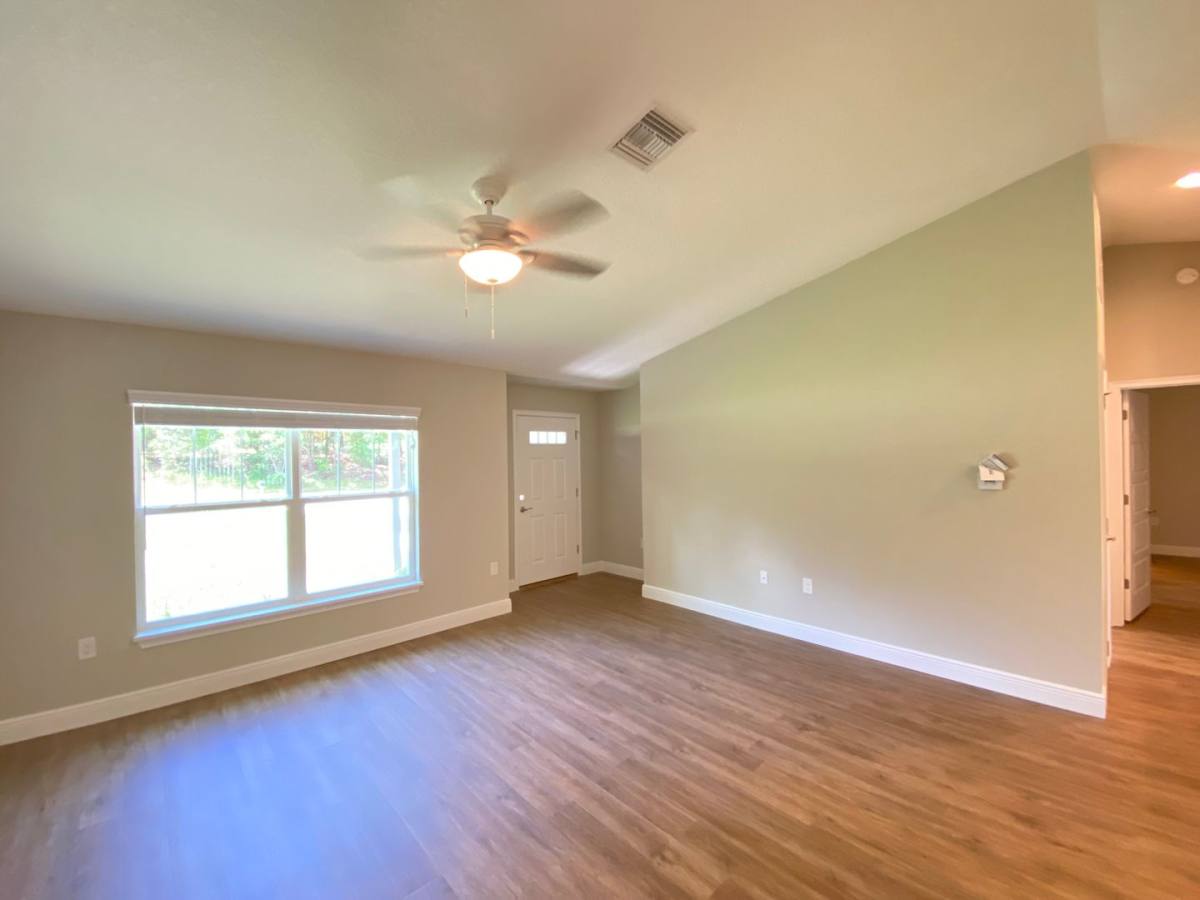 House for rent at 9065 N Akola Way, Dunnellon, FL 34434