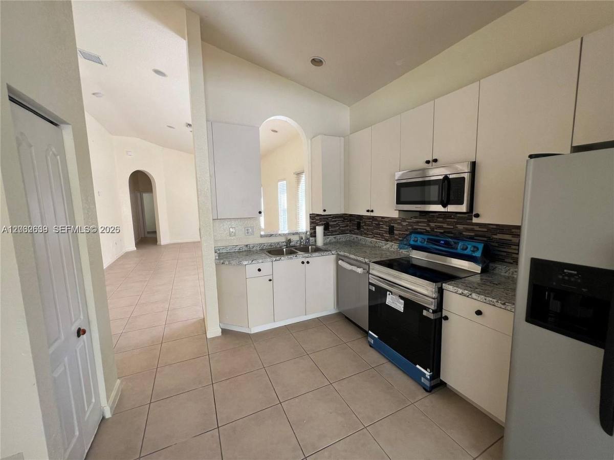 House for rent at 2240 Portofino Ave, Homestead, FL 33033
