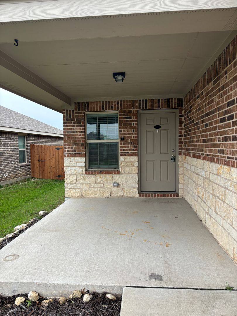 Apartment for rent at 5821 Brahama Trail, Fort Worth, TX 76179