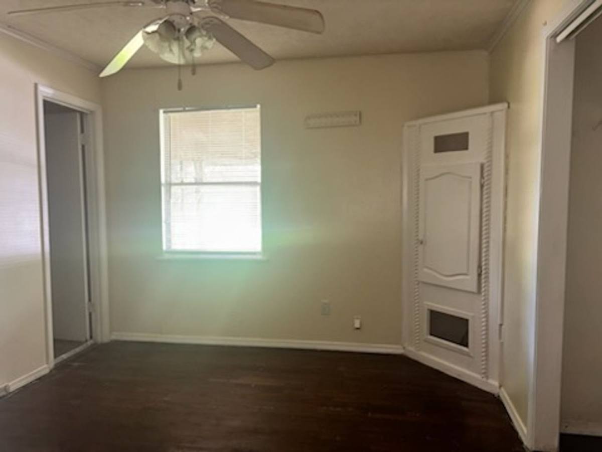 House for rent at 5076 London Lane, Jackson, MS 39209