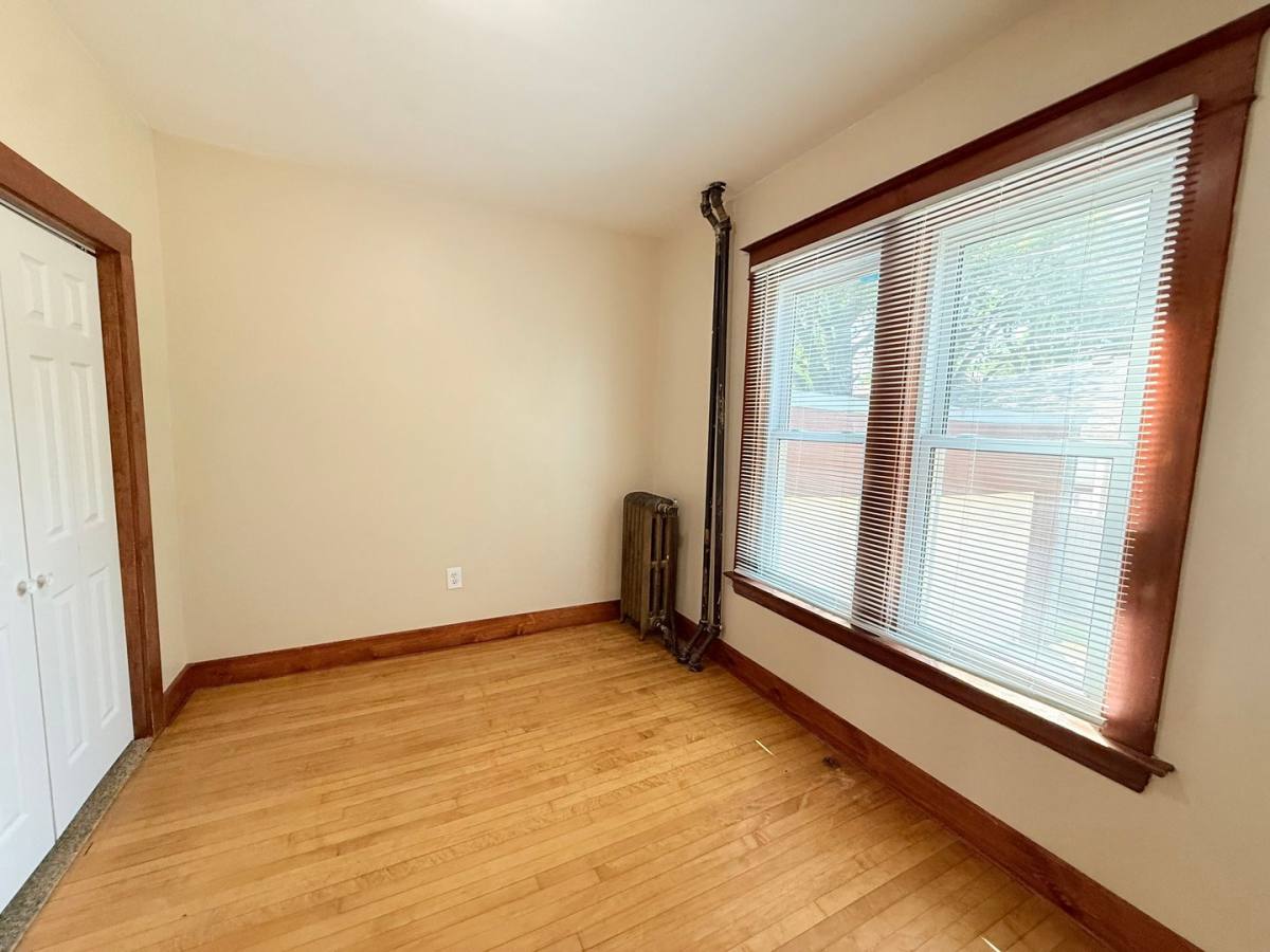 House for rent at 819 7th Ave S, Moorhead, MN 56560