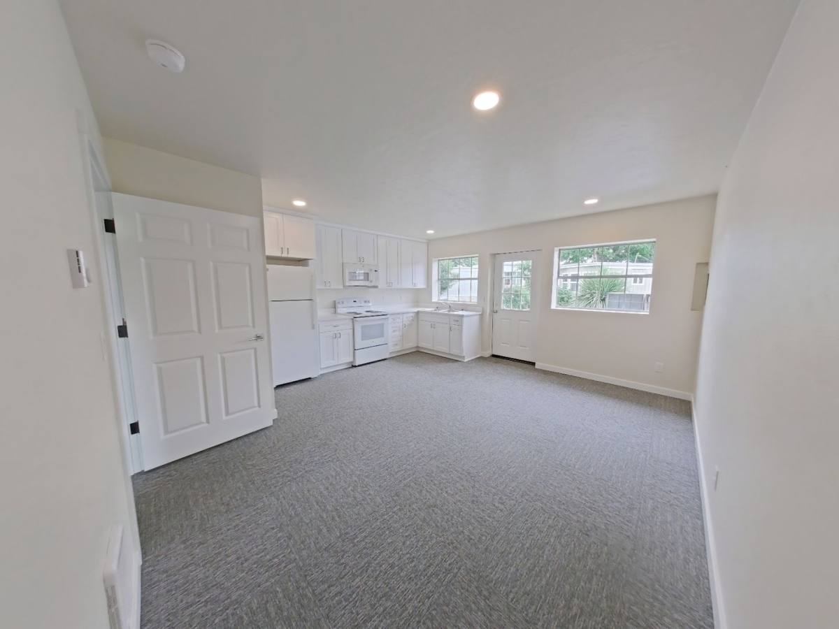 House for rent at 1445 Railroad Blvd Space #34, Eugene, OR 97402