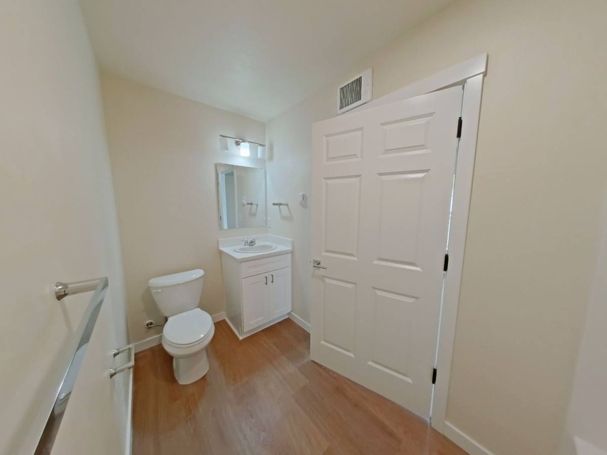 House for rent at 1445 Railroad Blvd Space #34, Eugene, OR 97402