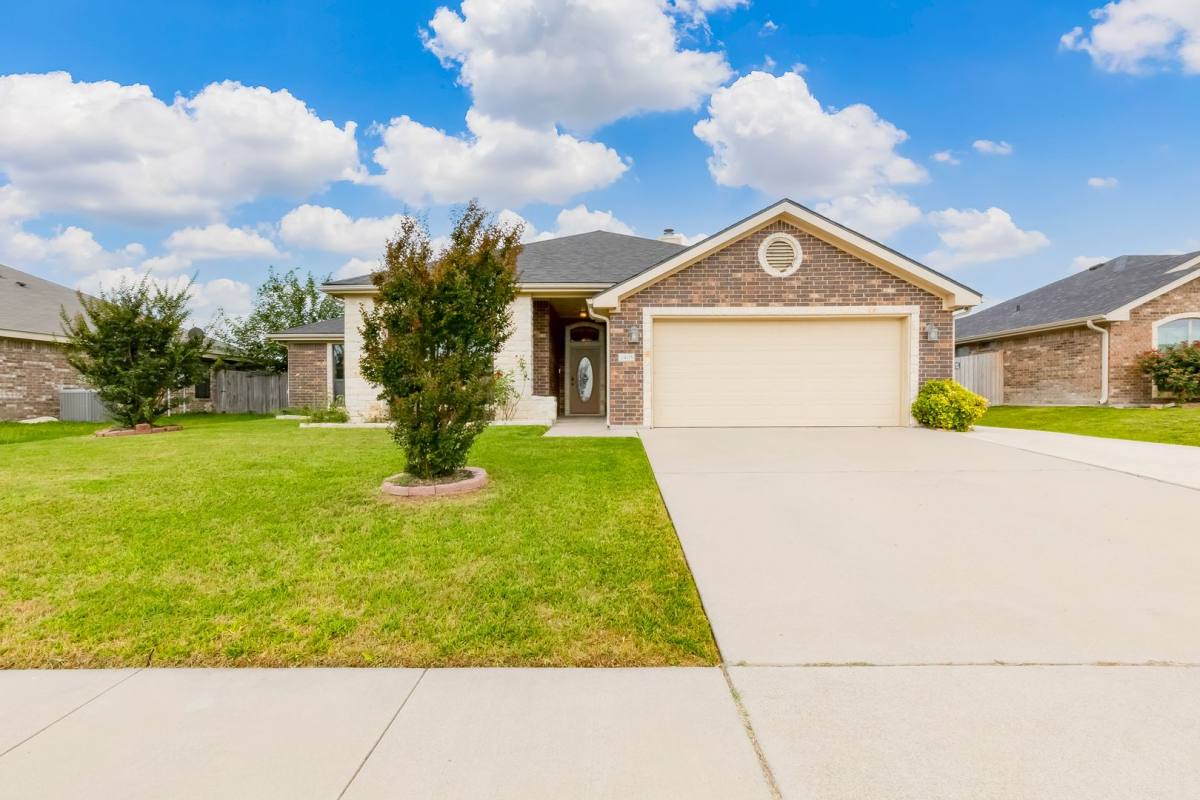 House for rent at 2405 Coy Dr, Copperas Cove, TX 76522
